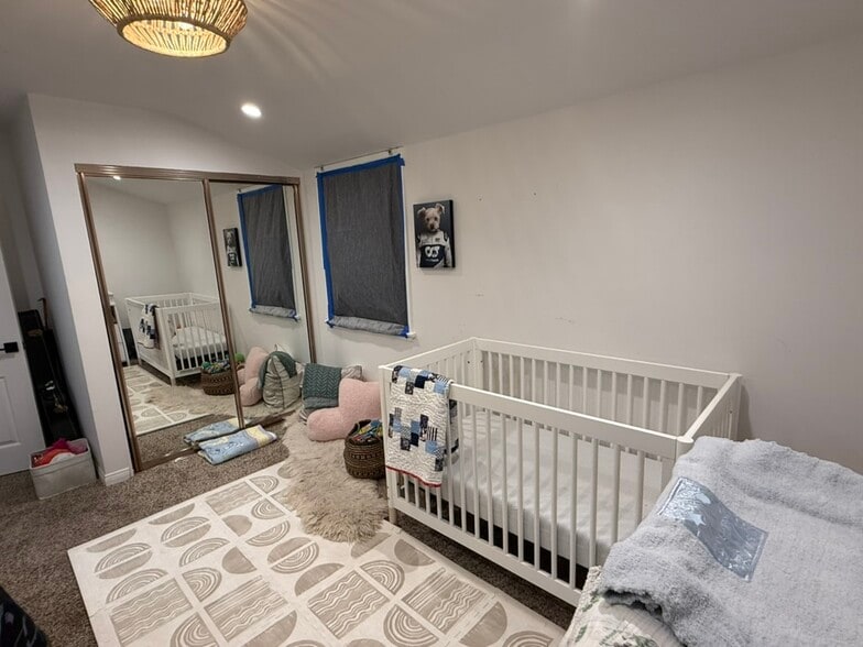 bedroom #3 closets - 5208 Woodman Ave