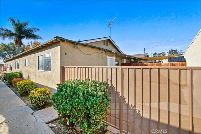 Building Photo - 3025 Garnet Ln