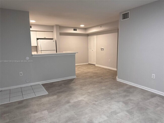 Building Photo - 15400 SW 284th St