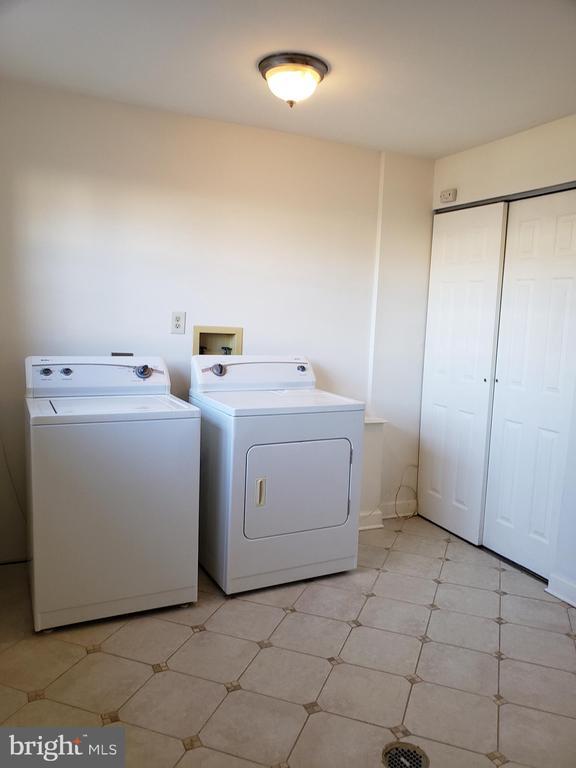 Building Photo - 113 Remington Cir