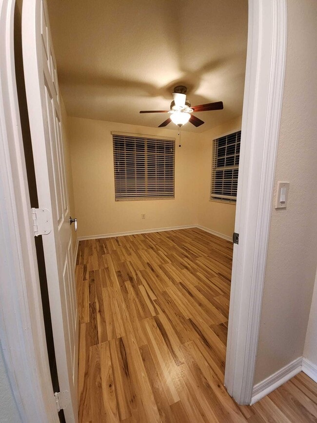 Building Photo - 6777 Heritage