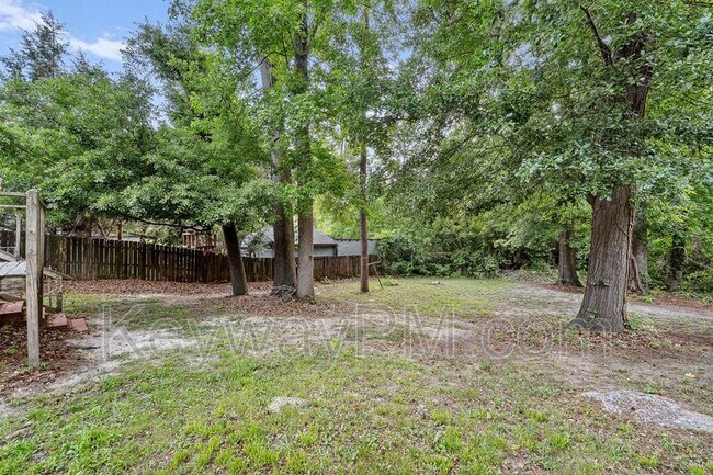 Building Photo - 608 Carolina Springs Rd