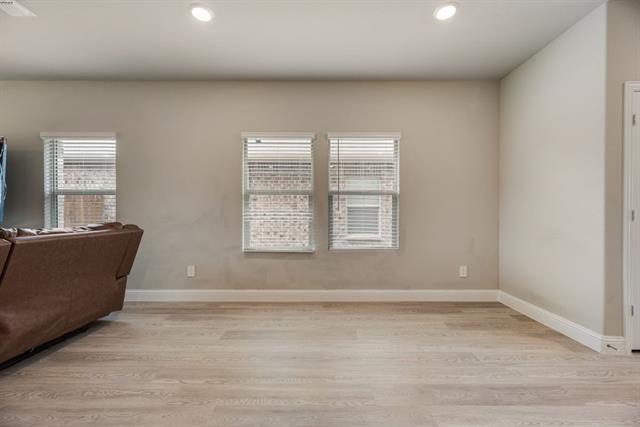 Building Photo - 605 Willet Dr