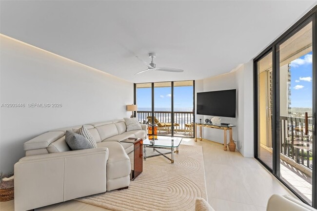 Building Photo - 9500 S Ocean Dr