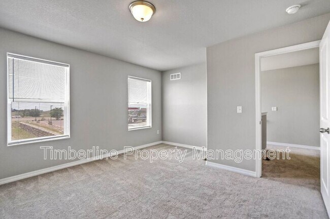 Building Photo - 7824 Woodmen Center Heights