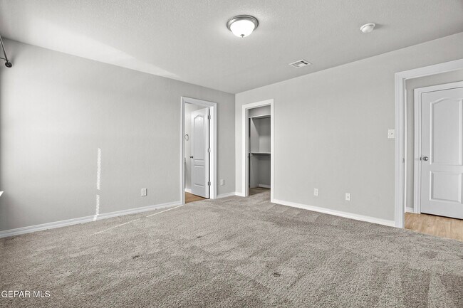 Building Photo - 1056 Nalito Beltran Pl
