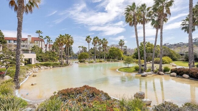 Building Photo - 5765 Friars Rd