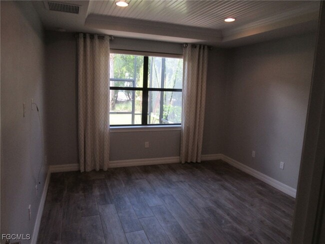 Building Photo - 14589 Laguna Dr