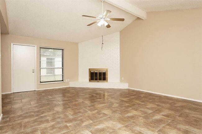 Building Photo - 22518 John Rolfe Ln