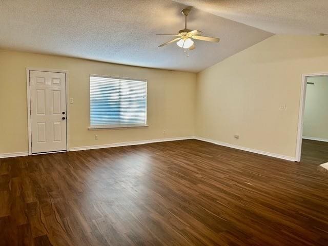 Building Photo - 3040 Plantation Dr W