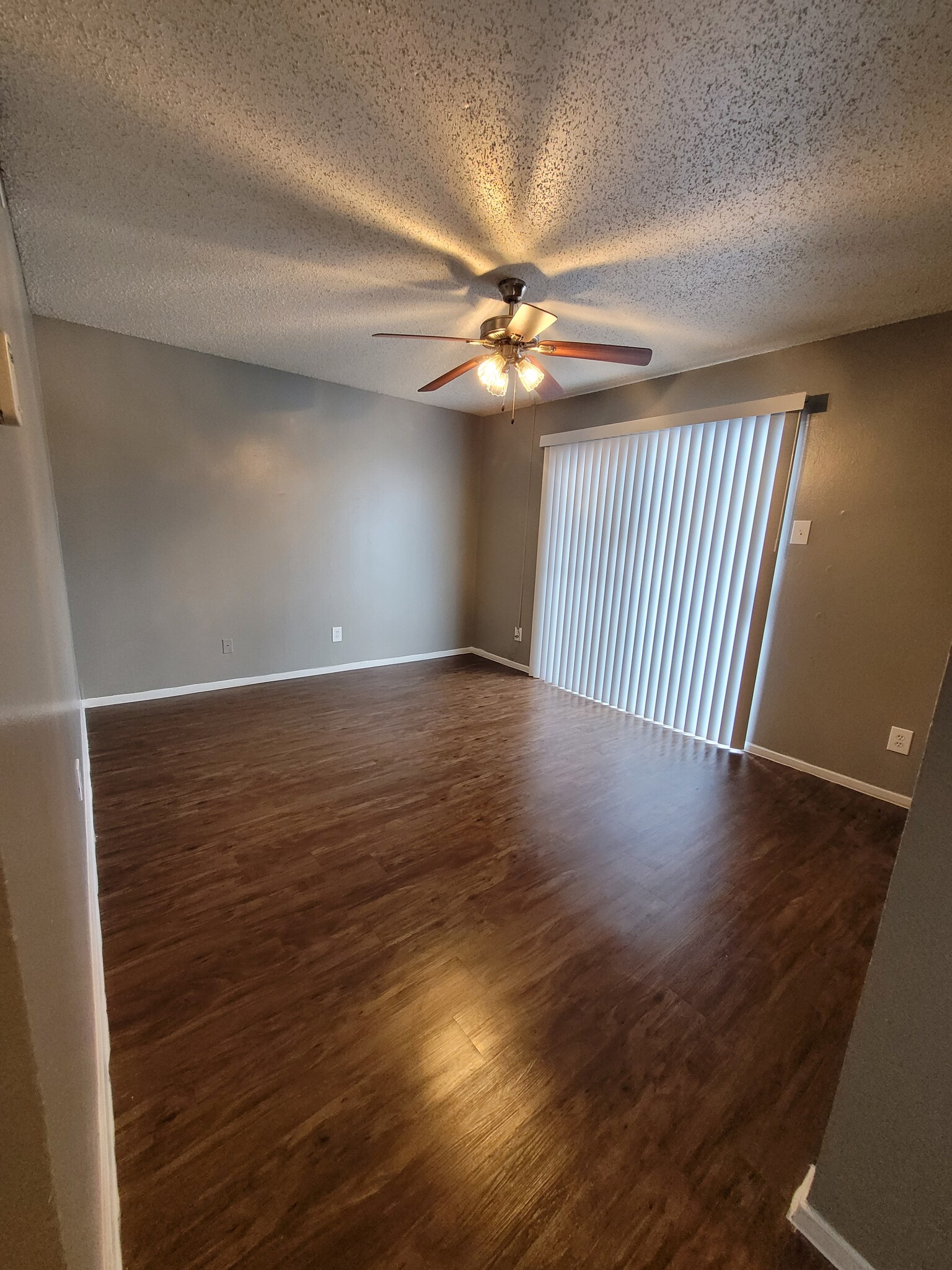 Building Photo - Fox Hollow Lewisville