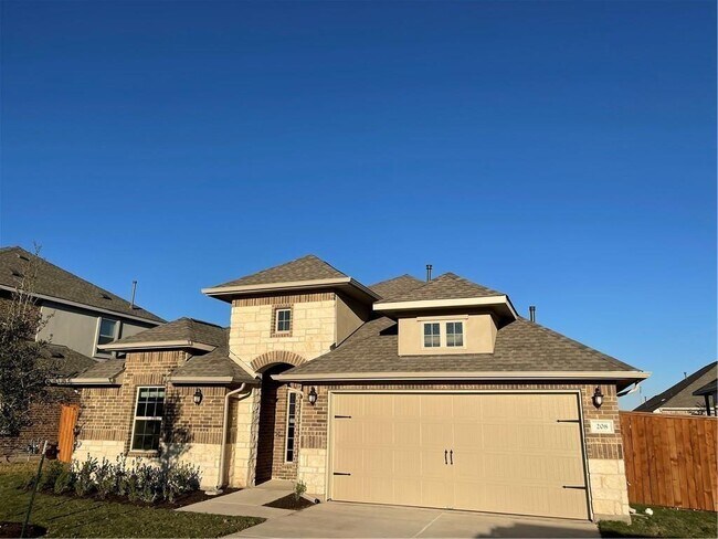 Building Photo - 208 Baralo St