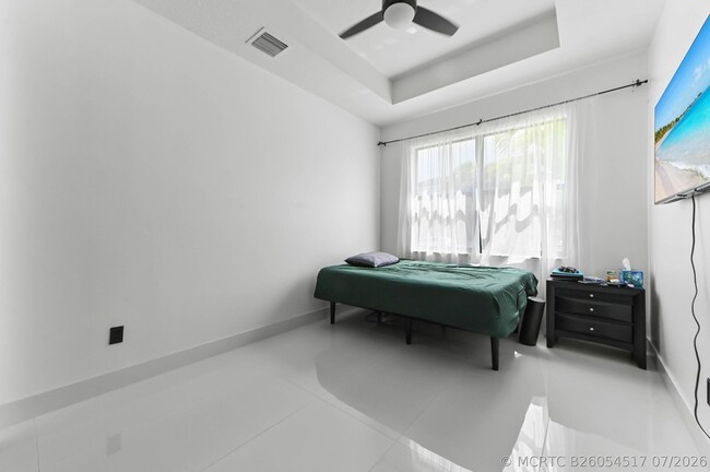 Building Photo - 7461 Moonrise Dr
