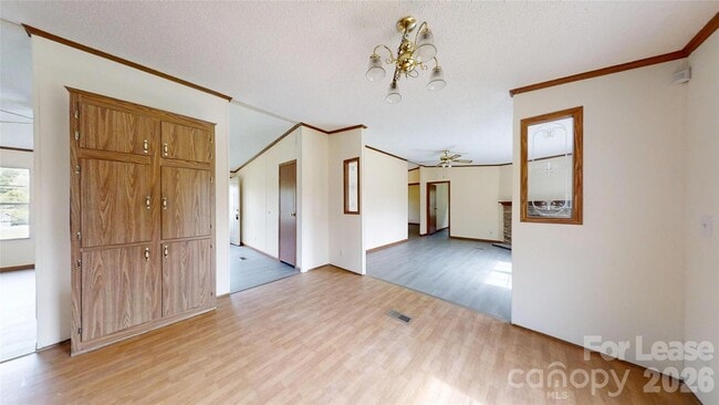 Building Photo - 7141 Lingerfelt Rd