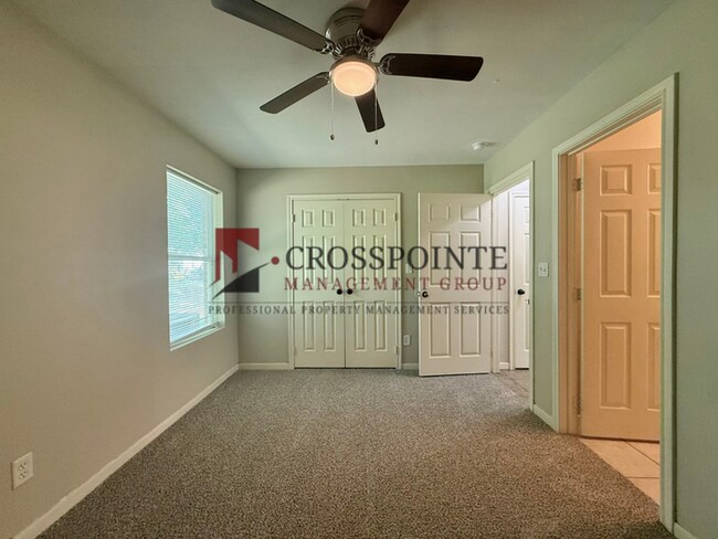 Building Photo - Tour Today! 2 Bedroom, 2 Bathroom Duplex!