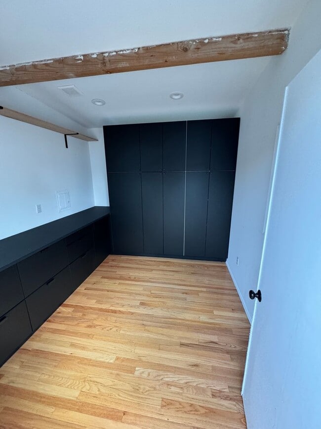 Building Photo - Beautifully remodeled 4 bedroom with ADU! PVT backyard, garage pets ok!