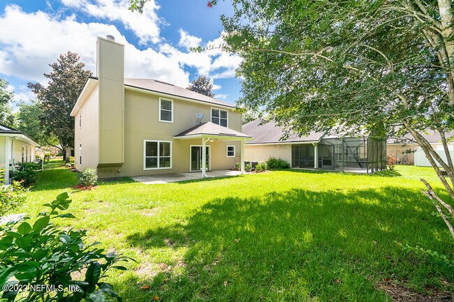 Building Photo - 825 Marjories Way