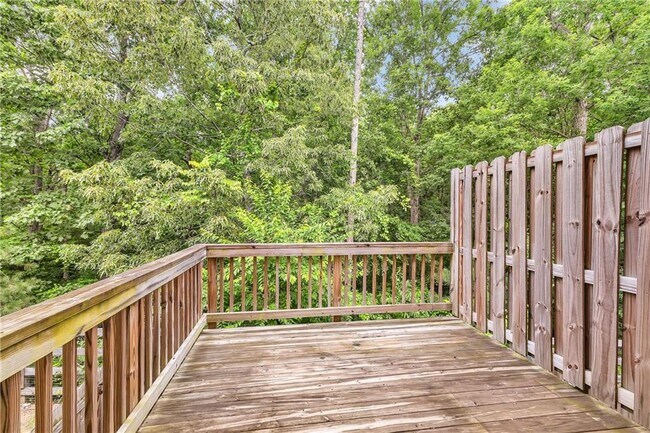 Building Photo - 893 Society Cir