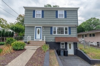 Building Photo - 98 Browertown Rd