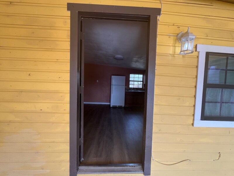 Building Photo - 3911 Spear St