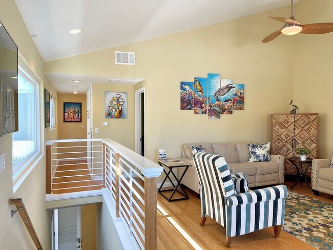 Building Photo - FULLY FURNISHED | Hollywood Beach | Oxnard | 3Bed + 2Bath