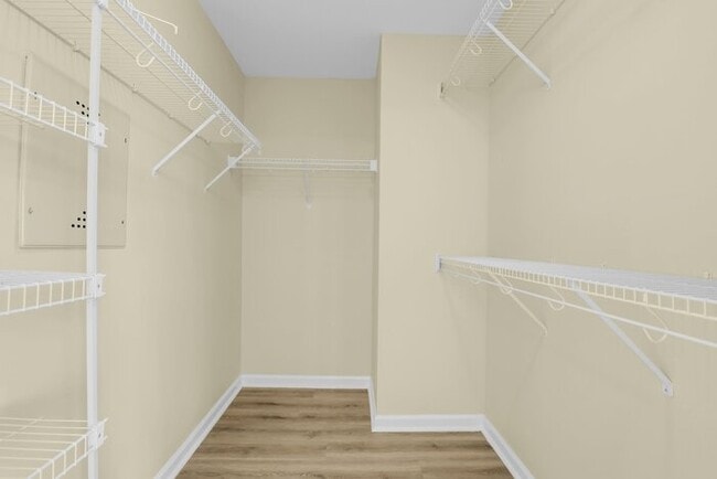 Building Photo - 3 Bedroom 3 Bathroom in Hinesville