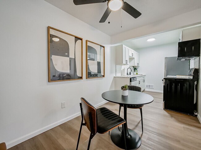 Building Photo - All New Luxury Living In Plymouth