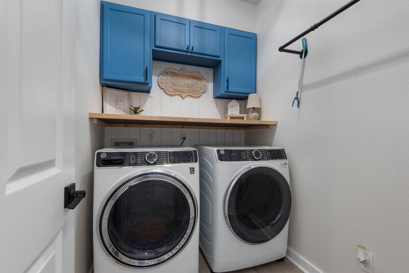 Building Photo - 143 Alderwood Pl