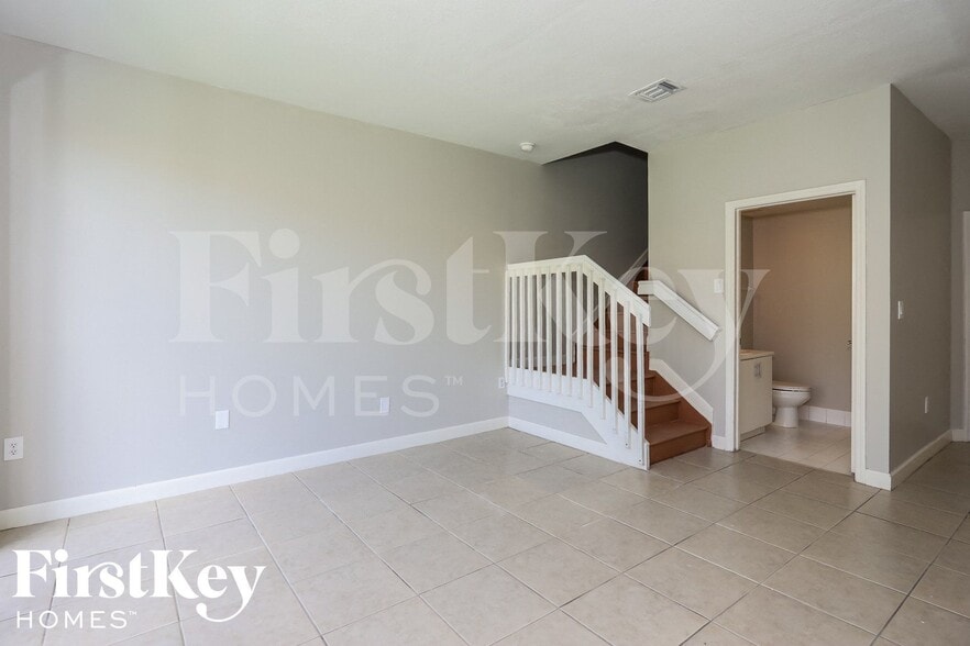 Building Photo - 24521 SW 110th Ave