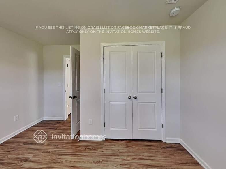 Building Photo - 1024 Woodhouse Dr
