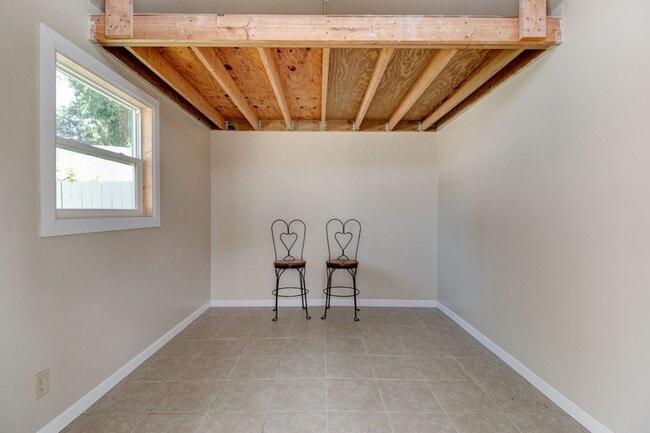 Building Photo - 2/1 Ormond Beachside Bungalow