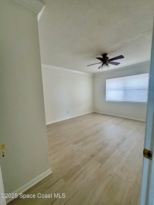 Building Photo - 2160 N Hwy A1A