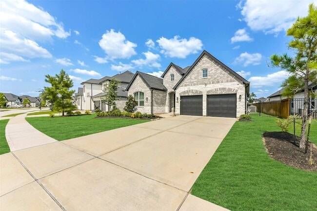 Building Photo - 28289 Emerald Bnd