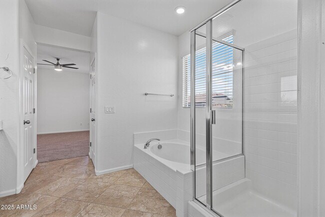 Building Photo - 3263 S Miller Dr