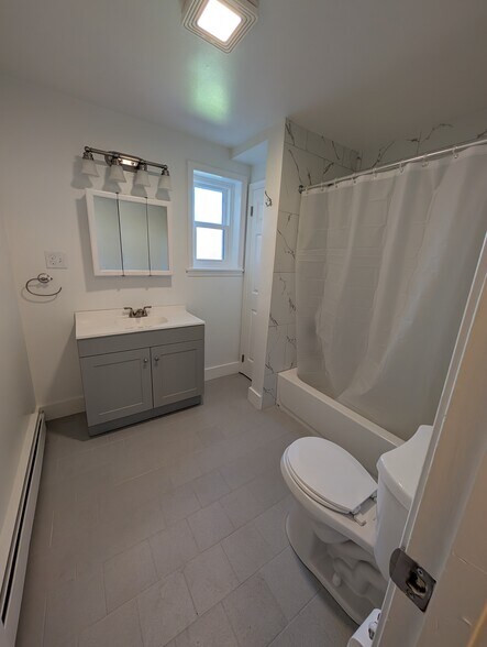 Building Photo - 26 N 6th St