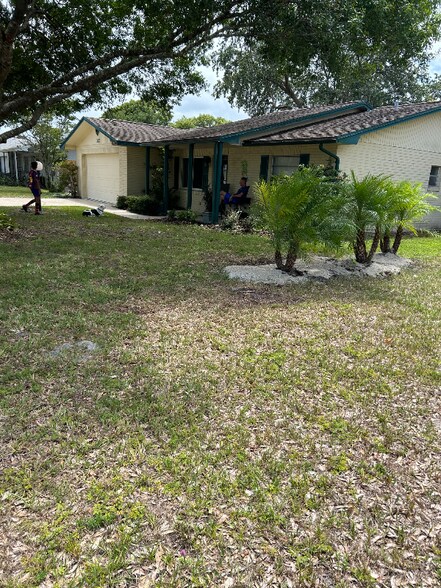 Building Photo - 162 Brandy Hills Dr