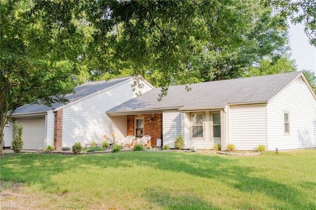 Primary Photo - 1545 Lakeport Ct