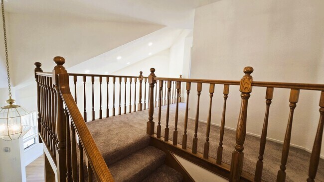 Building Photo - "Spacious, Sunlit Home in a Peaceful Ranch...