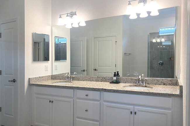 Building Photo - 24237 Spartina Dr
