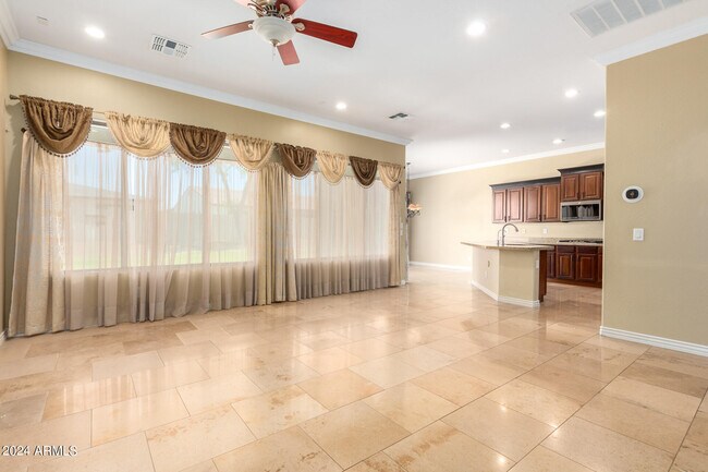 Building Photo - 7453 N 85th Dr