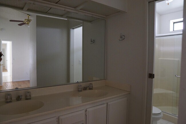 Building Photo - 77818 Calypso Rd