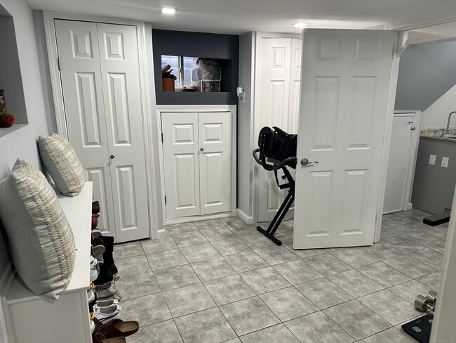 Building Photo - 104 Cambridge St