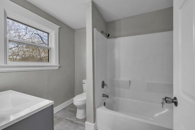 Building Photo - **Available Now...Never Have to Move Again! Don’t Miss Out…This Home Will Go Fast!**