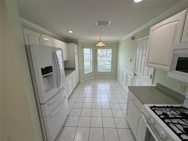 Building Photo - 3056 St Thomas Ln