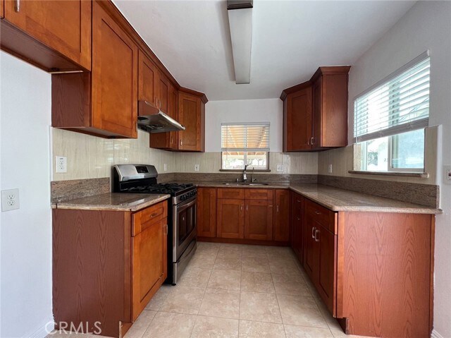 Building Photo - 233 S Ramona Ave