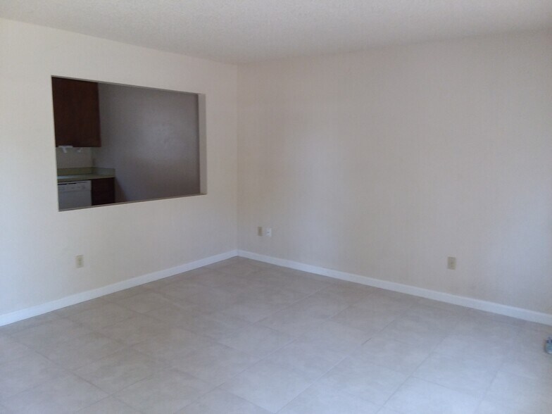 Building Photo - 3604 Micheli Ct