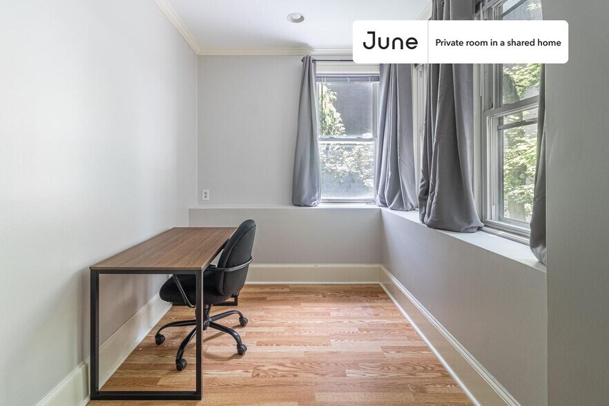 Building Photo - Room in Shared 5 bed/2 bath home in Brighton