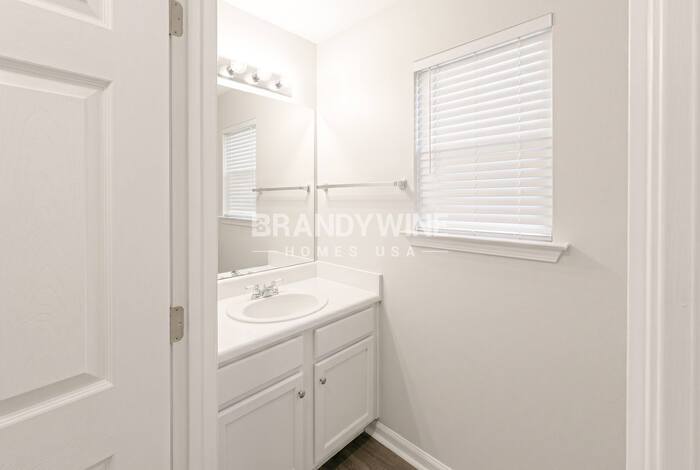 Building Photo - 2074 Boatswain Dr