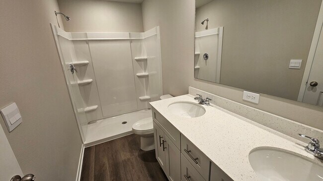 Building Photo - Brand New 3 Bedroom, 2.5 Bathroom Townhous...