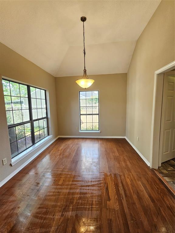 Building Photo - 5122 Dickens Rd